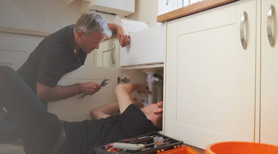 Licensed Plumber in Little America, WY